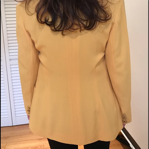 🔥🔥Vintage Vertigo Paris Yellow  Blazer ! - Picture 3 of 7